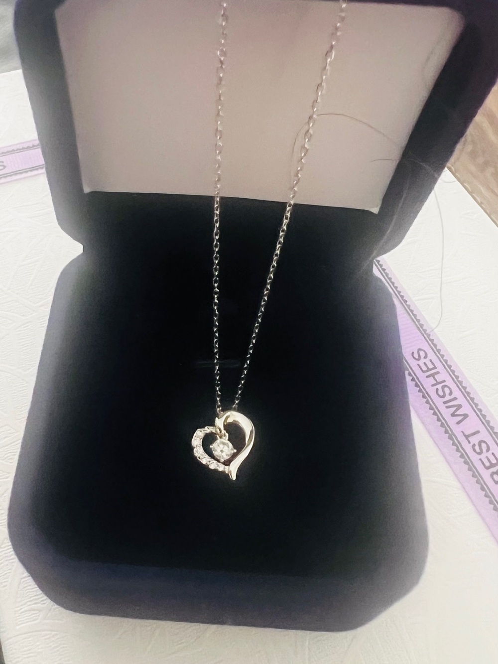 Heart Pendant Necklace with MOISSANITE
925 SILVER 6 TCW MSRP:$875.00